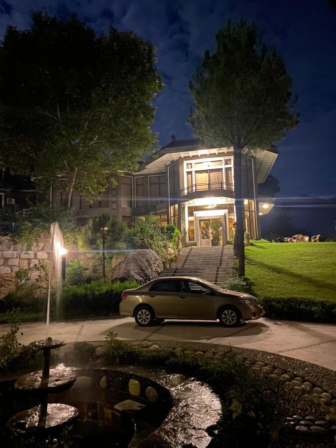 Rock City Resort Saidu Sharif Екстериор снимка
