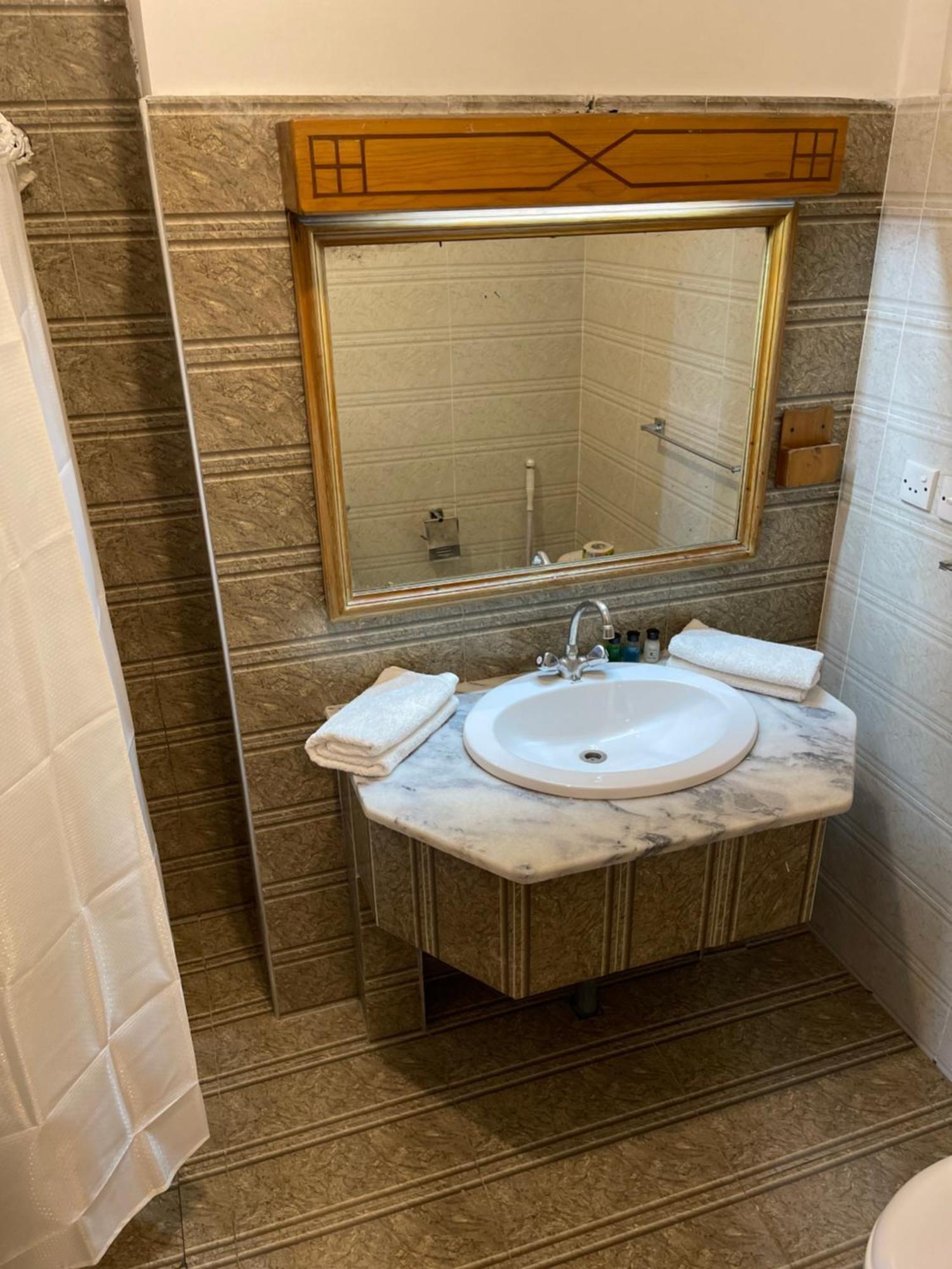 Rock City Resort Saidu Sharif Екстериор снимка