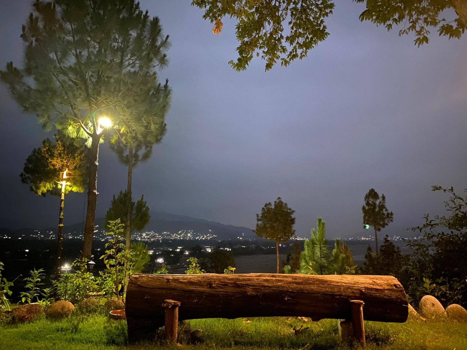 Rock City Resort Saidu Sharif Екстериор снимка