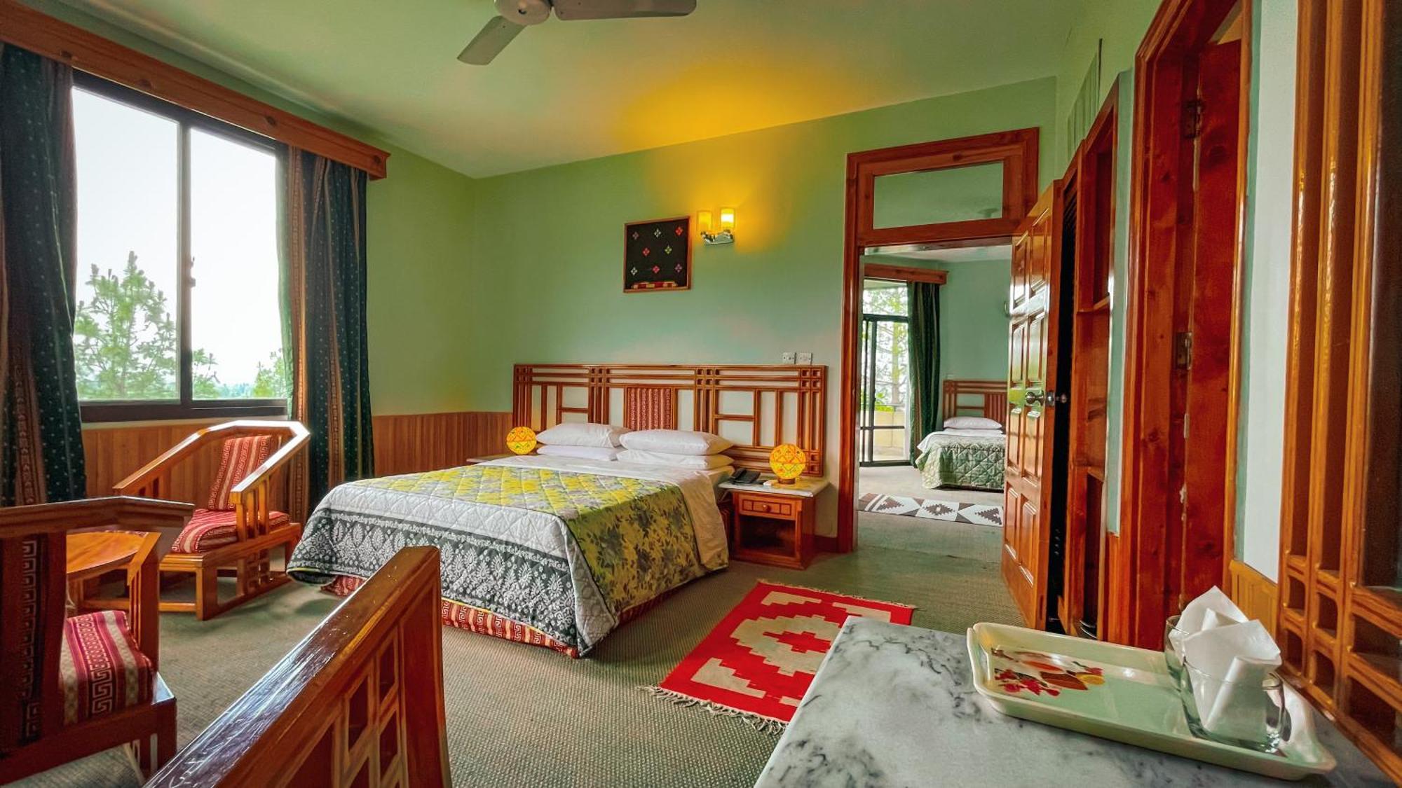 Rock City Resort Saidu Sharif Екстериор снимка