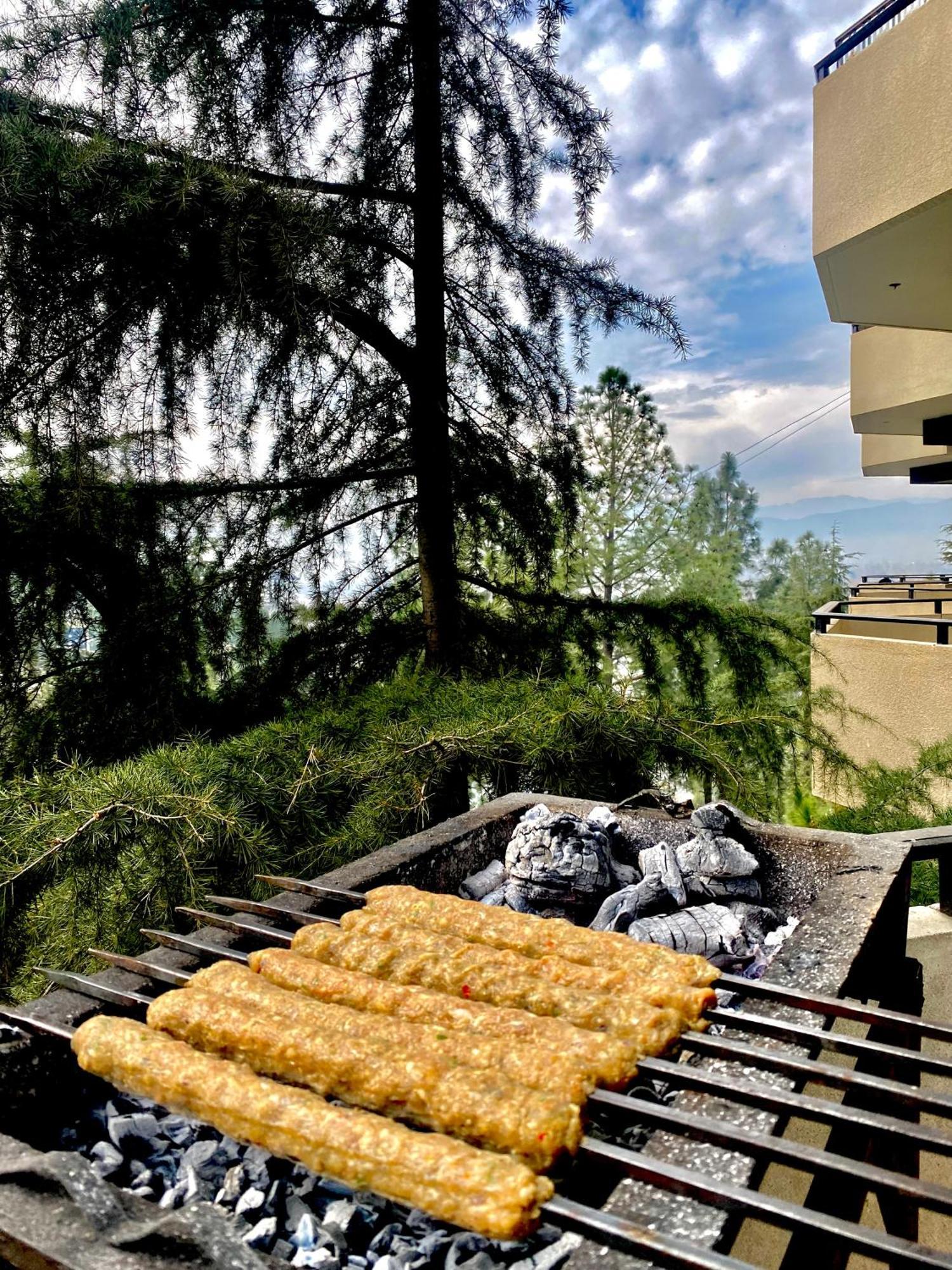 Rock City Resort Saidu Sharif Екстериор снимка